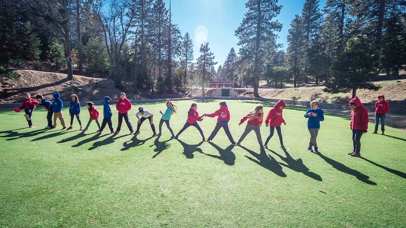 team-building-outdoor team-building-outdoor