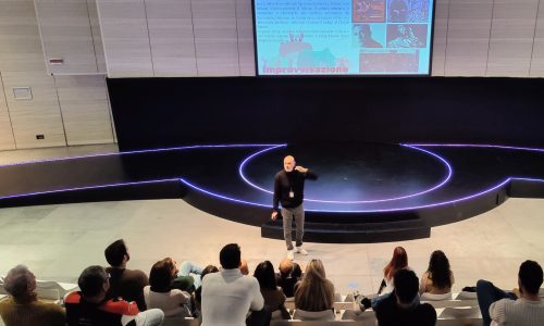 Elio Zoccarato durante un team building
