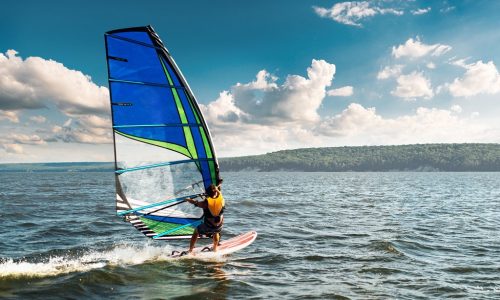 windsurf